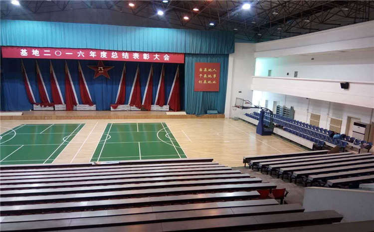 什么是籃球場(chǎng)木地板打磨翻新？