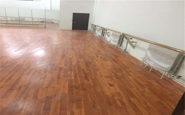 福州硬木企口實(shí)木運動(dòng)地板品牌排行榜